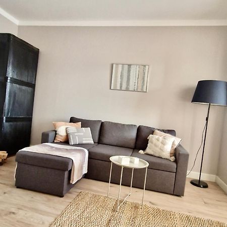 Tolstoi Scandinavian 1 Bedroom Apartment + Free Parking Tartu Dış mekan fotoğraf