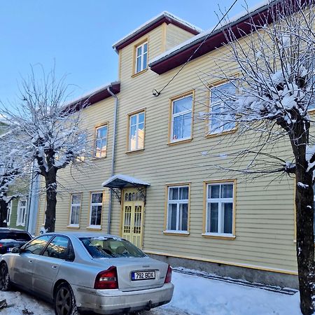 Tolstoi Scandinavian 1 Bedroom Apartment + Free Parking Tartu Dış mekan fotoğraf
